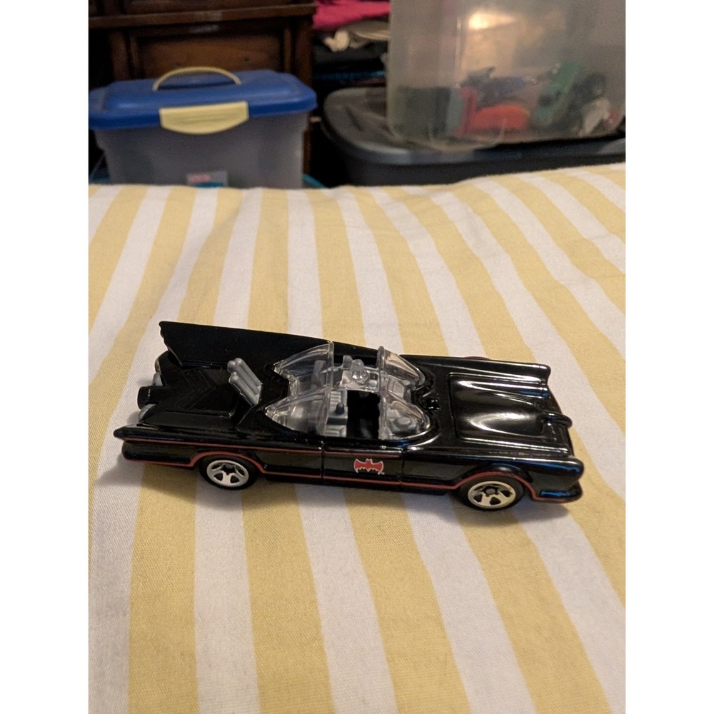 Hot Wheels Batman 1966 Batmobile Clear Windows Black Diecast Car K6147 1:64